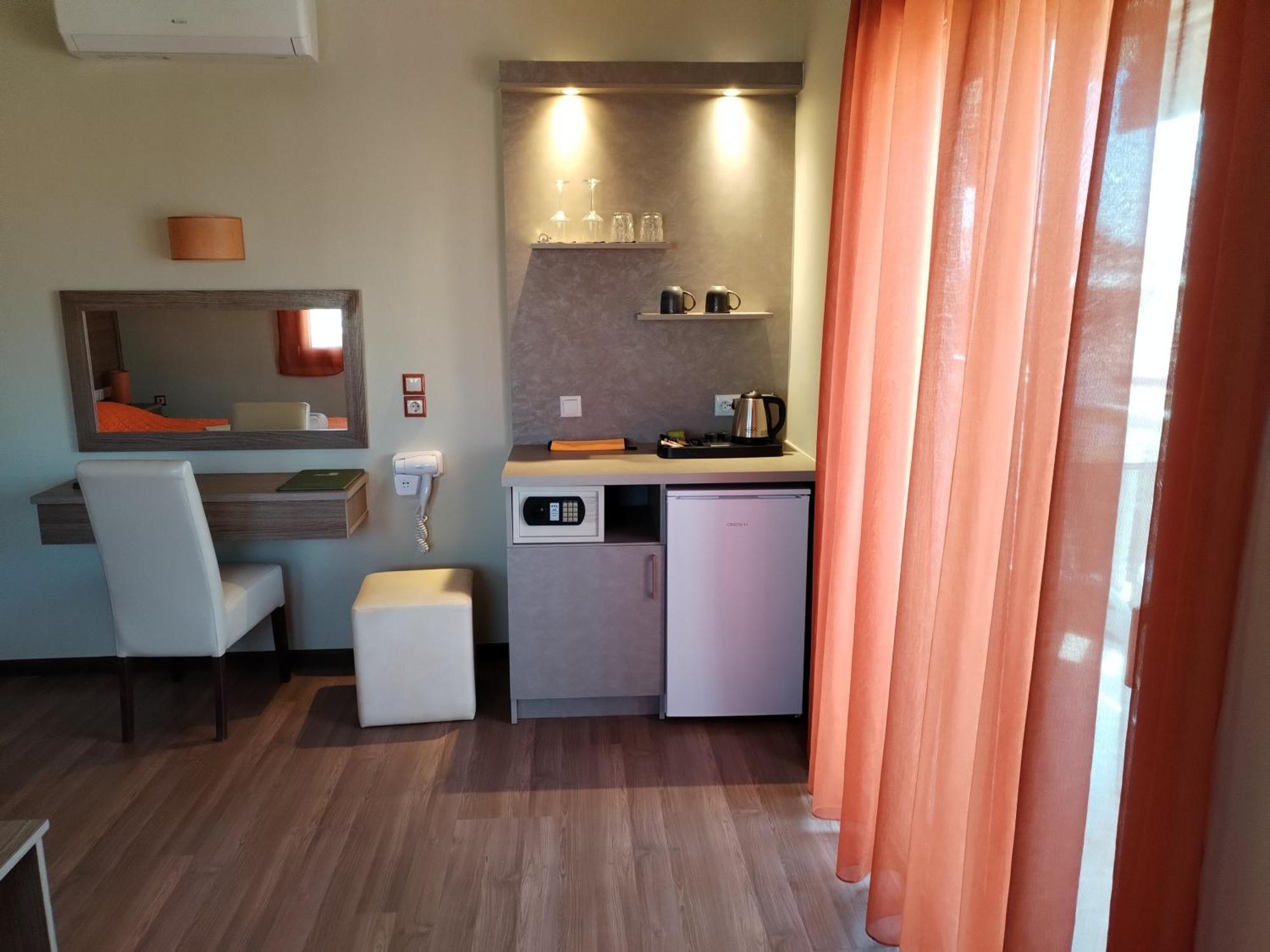 Garden Aparthotel Limenaria  Exterior photo